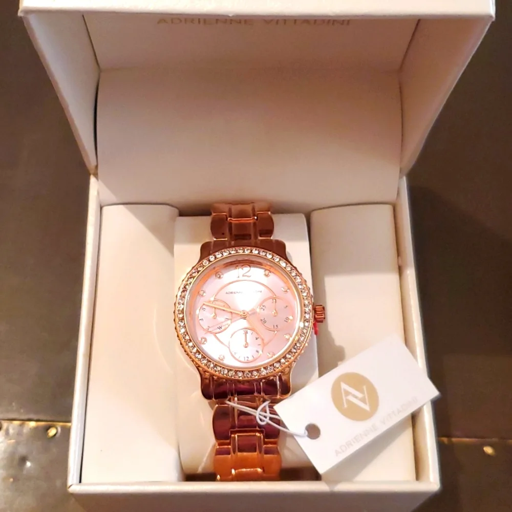 NEW in box Rose Gold Adrienne Vittadini dining watch $85